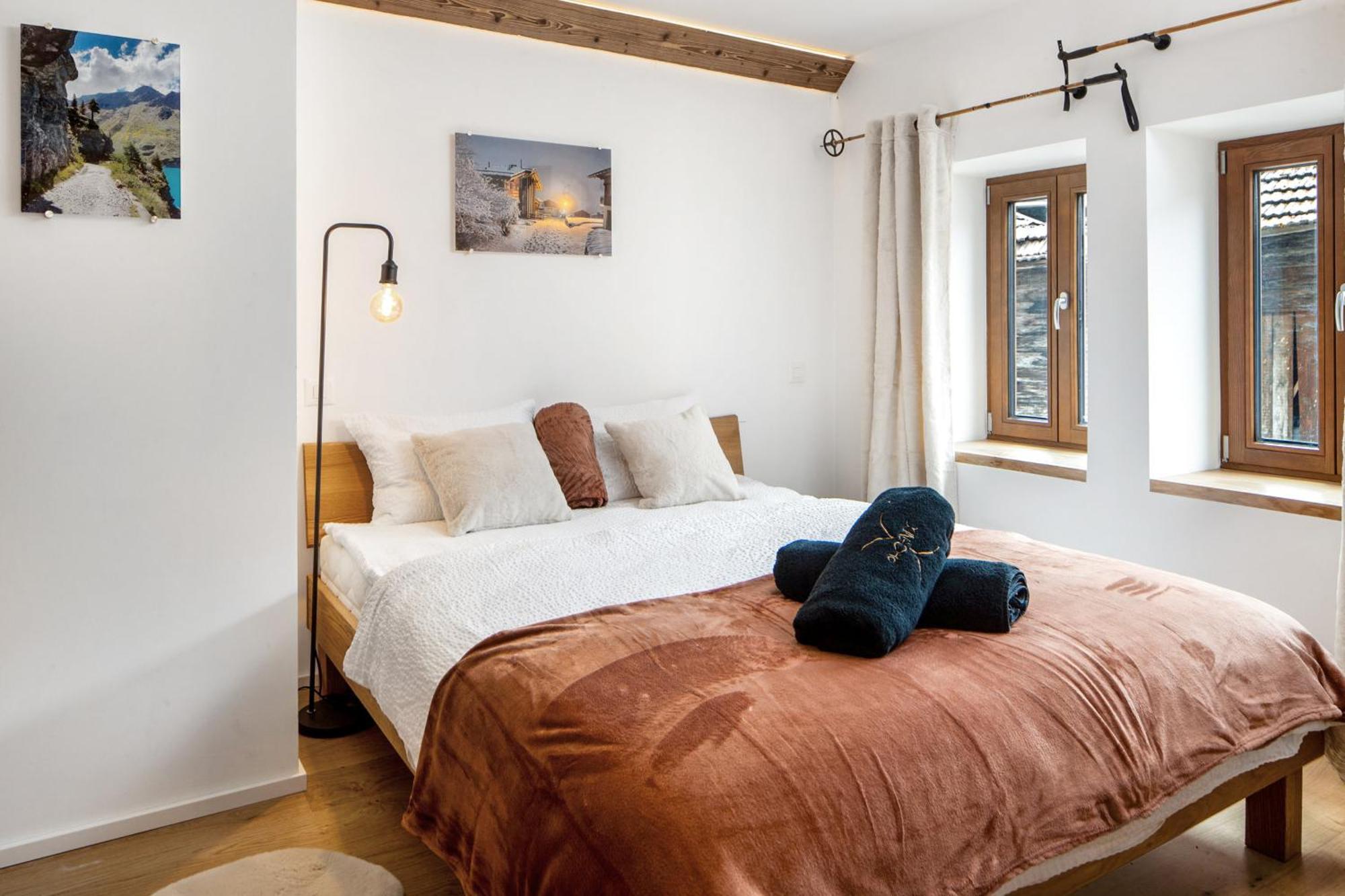 Pilanous - E-alpine - Swiss Alps Apartamento *