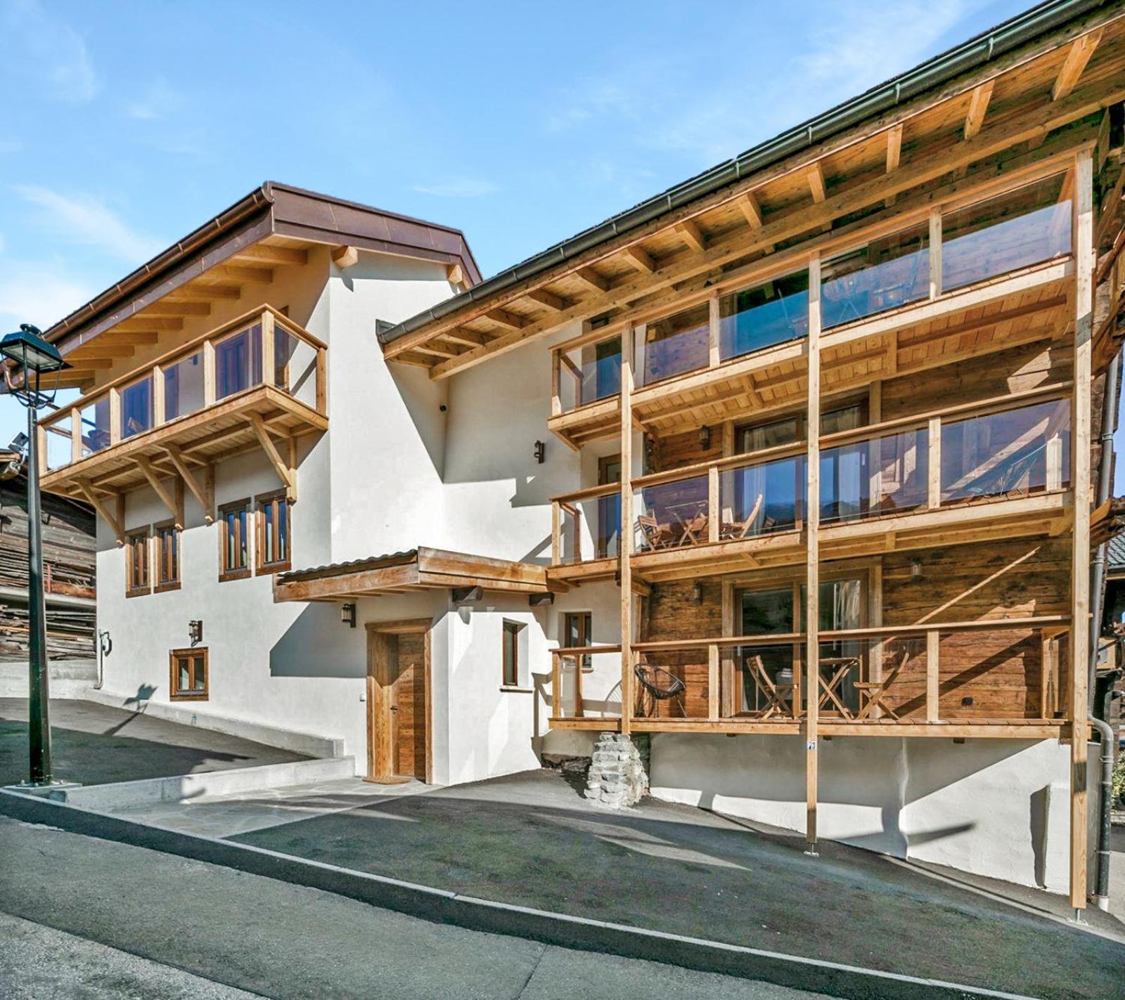 Pilanous - E-alpine - Swiss Alps Apartamento *